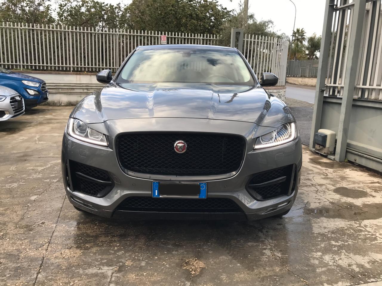 Jaguar F-Pace 2.0 D 180 CV AWD aut. R-Sport