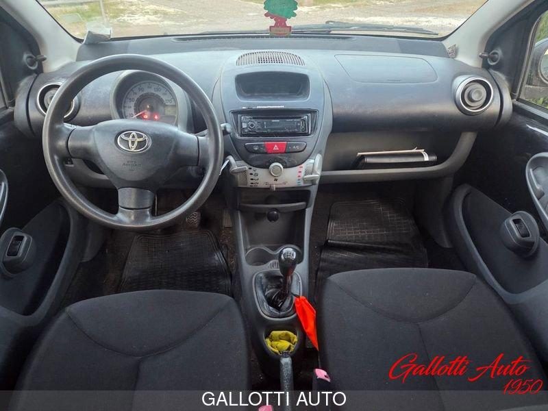 Toyota Aygo 1.0 12V VVT-i 5 porte