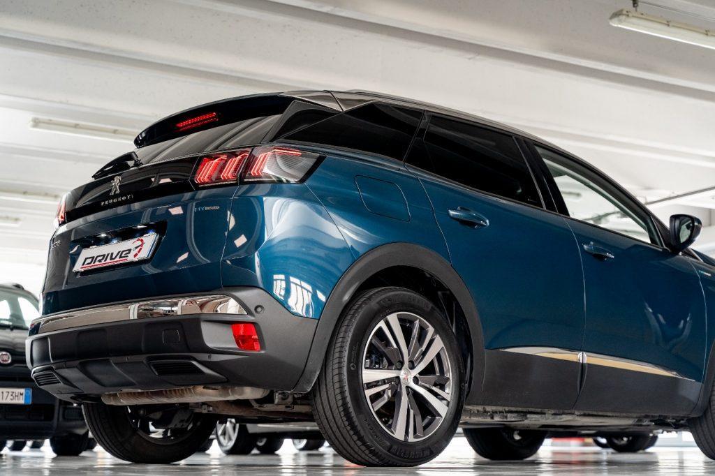 PEUGEOT 3008 1.6 Hybrid phev 225cv e-EAT8 Allure