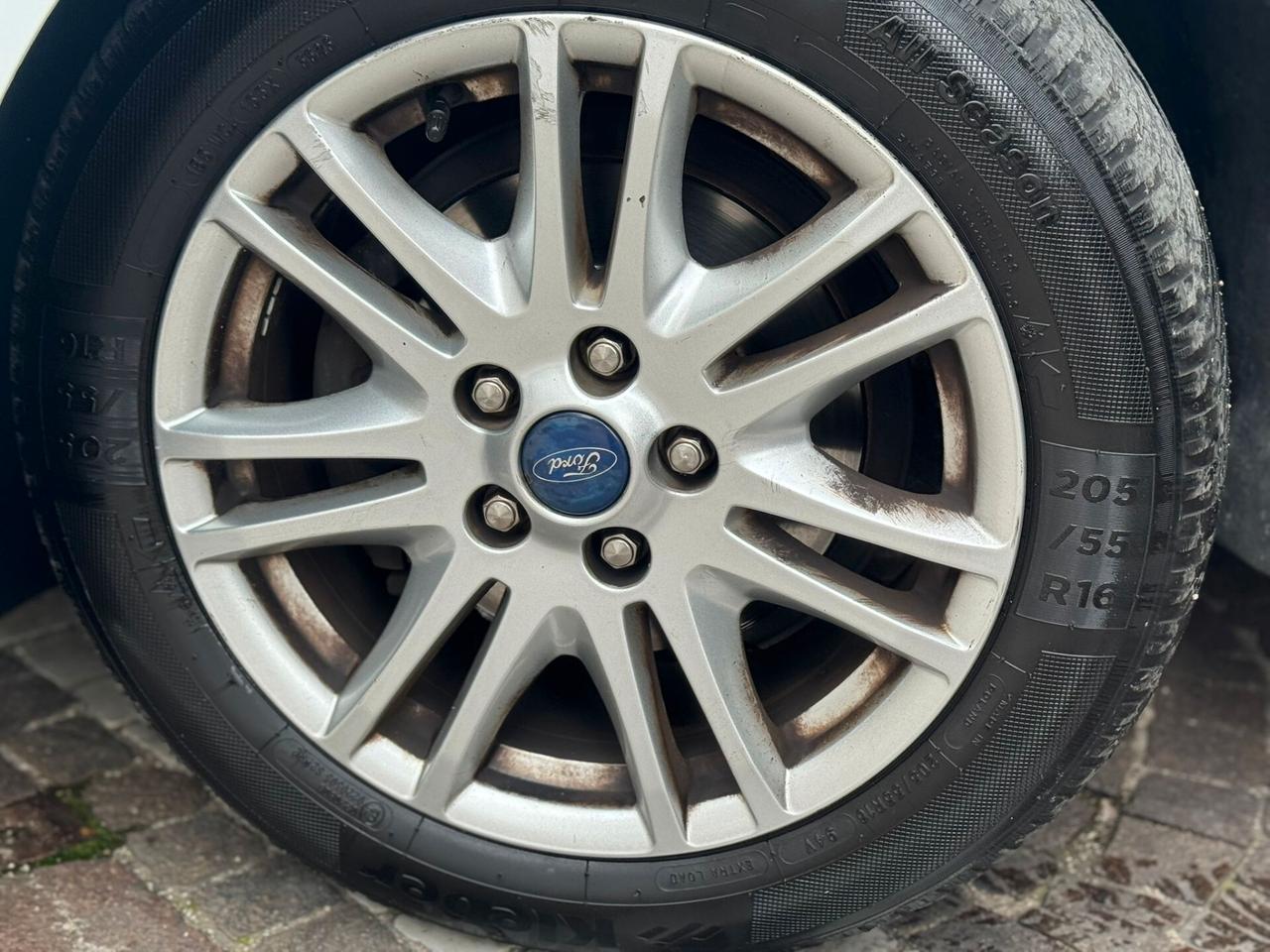 Ford C-Max 1.6 120CV GPL Titanium