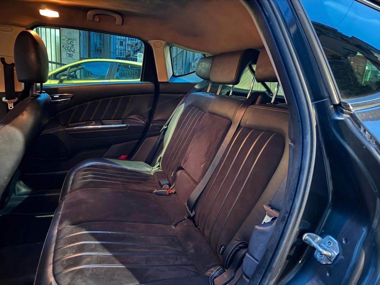 Lancia Delta 1.6 MJT DPF Platino