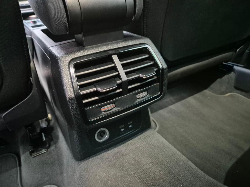 Audi Q3 SPORTBACK 2.0 TDI S-tronic BUSINESS PLUS