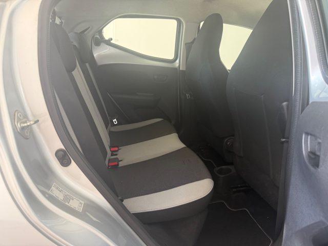 TOYOTA Aygo 1.0 VVT-i 69 CV 5 porte x-wave
