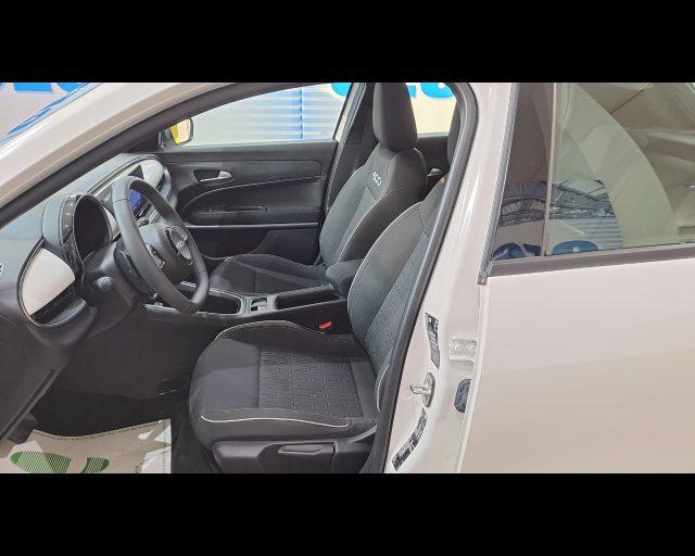 FIAT 600 1.2 hybrid 145cv auto