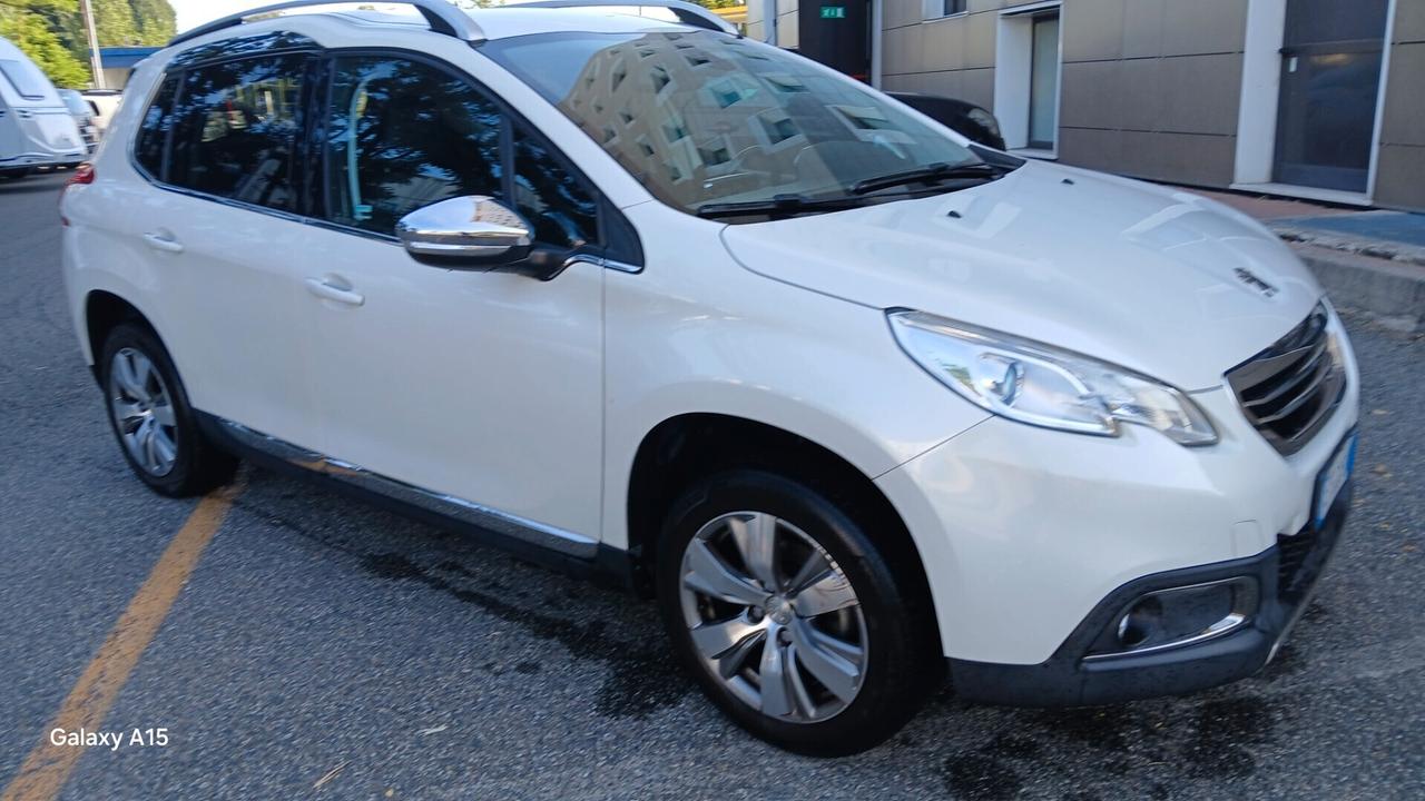 Peugeot 2008 1.2 VTi 82CV Allure