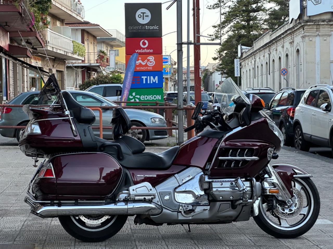 Honda Goldwing 1800 tua a soli 131€ al mese