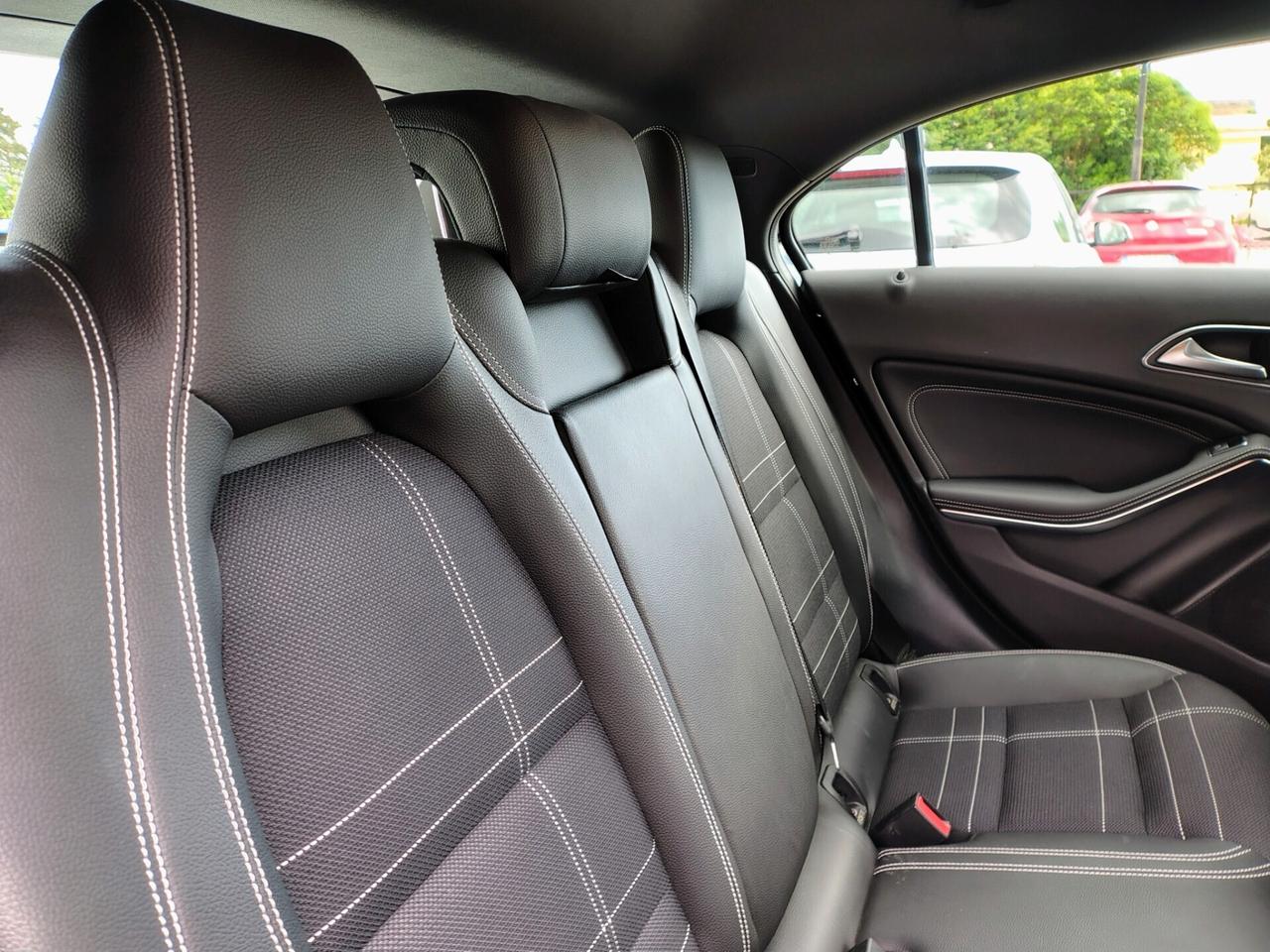 Mercedes-benz A 160 A 160 d Premium