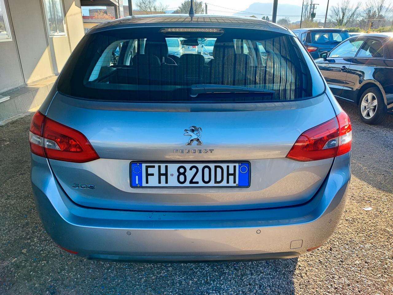 Peugeot 308 BlueHDi 120 S&S SW Business