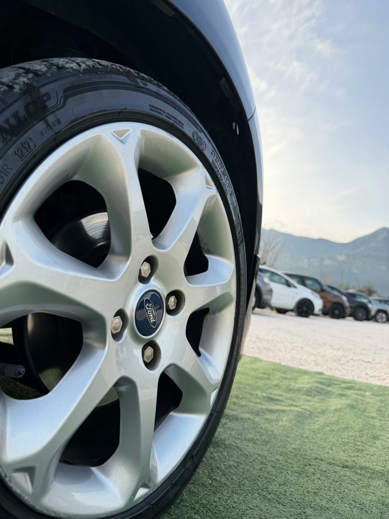 Ford Fiesta 1.6 120CV 3 porte Individual Titanium AUTO UNICA EDIZIONE LIMITATA