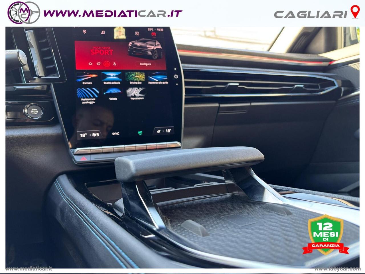 RENAULT Full Hybrid E-Tech 200 Techno