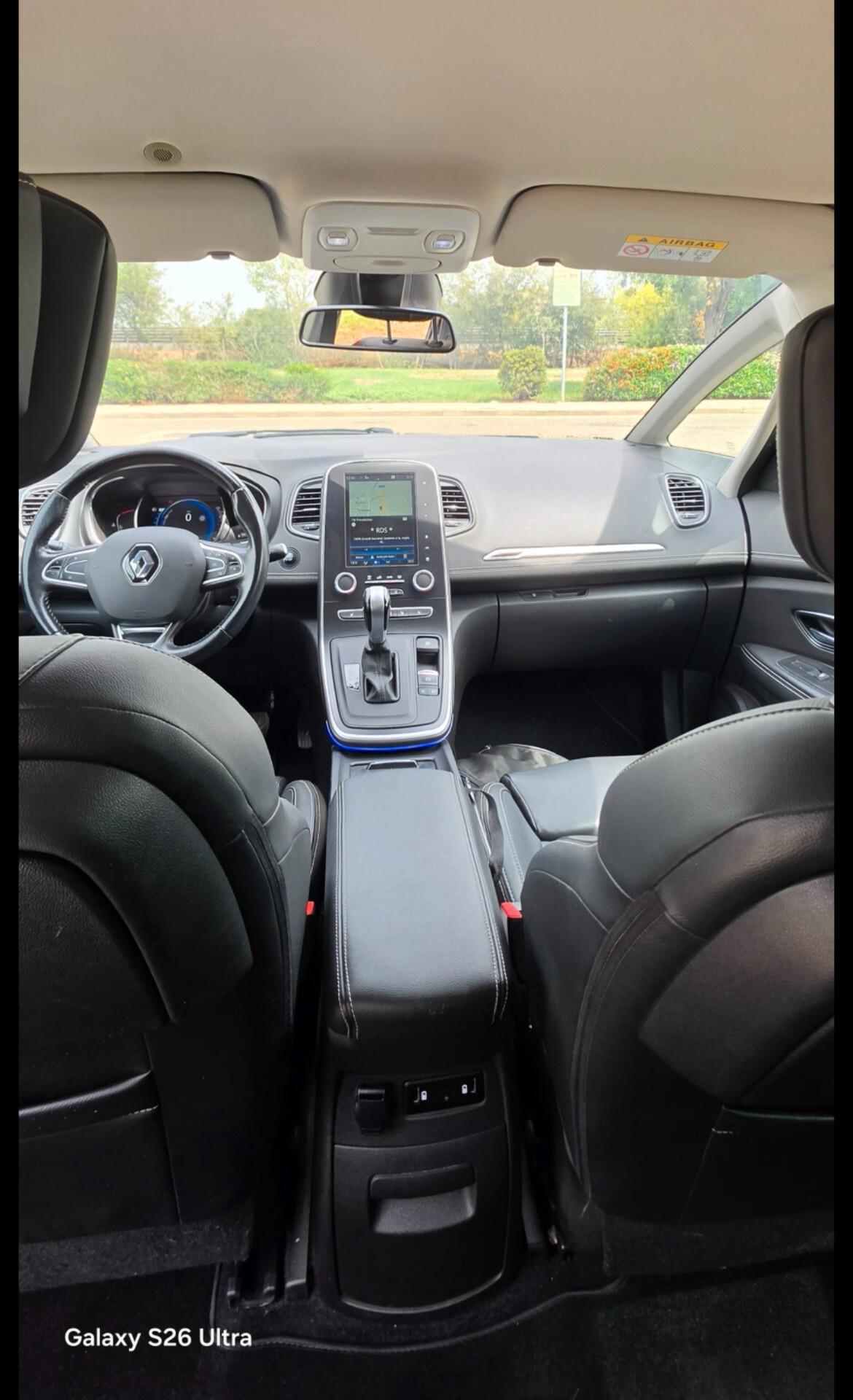 Renault Grand Scenic dCi 8V 110 CV EDC Energy Intens