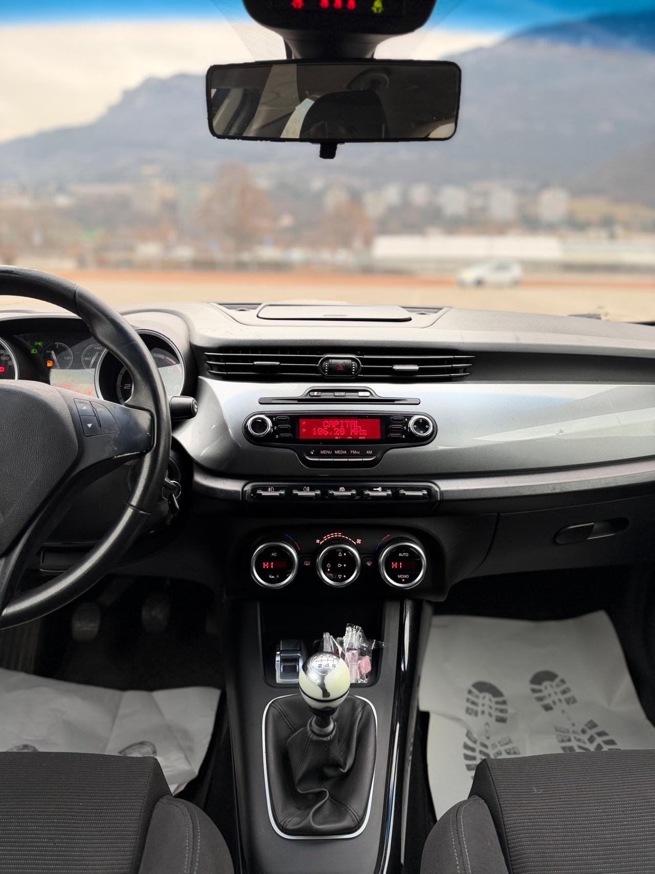 Alfa Romeo Giulietta 1.6 JTD 105cv ok neopatentati