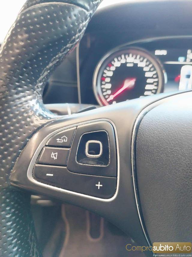 MERCEDES-BENZ E 220 d S.W. 4Matic Auto Premium All-Terrain
