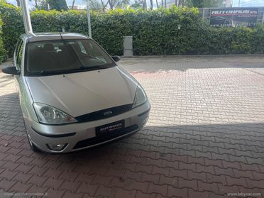 FORD Focus 1.6i 16V SW Ambiente