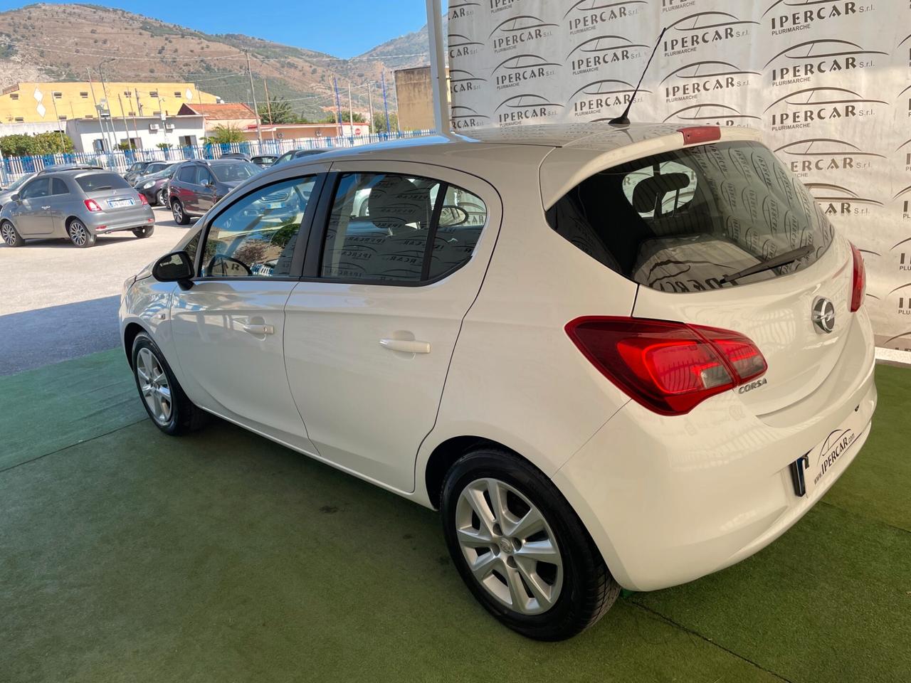Opel Corsa 1.4 90CV GPL Tech 5 porte n-Joy