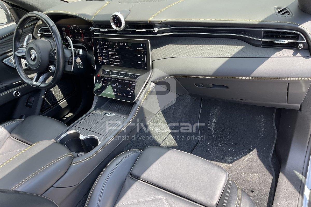 MASERATI Grecale V6 530 CV AWD Trofeo