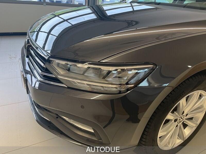 Volkswagen Passat VARIANT 2.0 TDI BUSINESS DSG 150CV