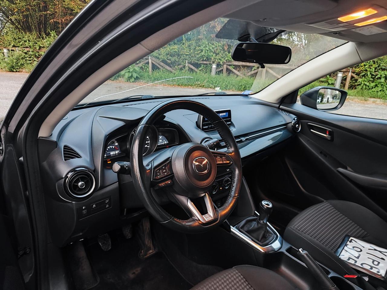 Mazda 2 benzina 5 porte