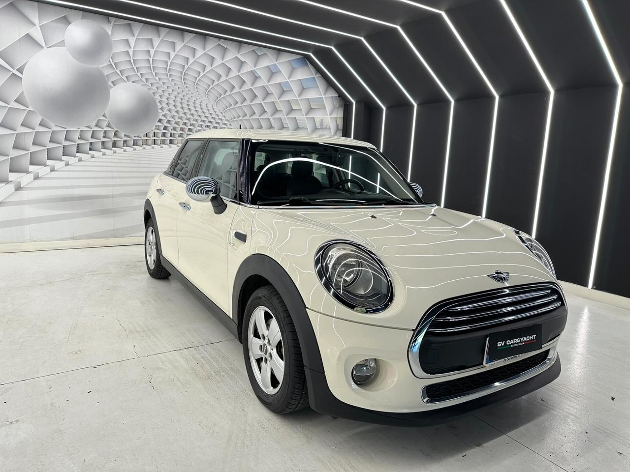 MINI ONE1.2 102CV-NEOPATENTATI-KM CERTIFIC-12M GAR-PERMUTE