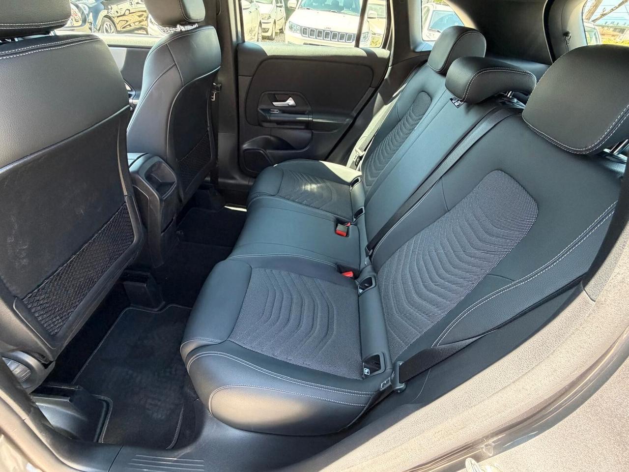 Mercedes-benz GLA 200 d Automatic Sport