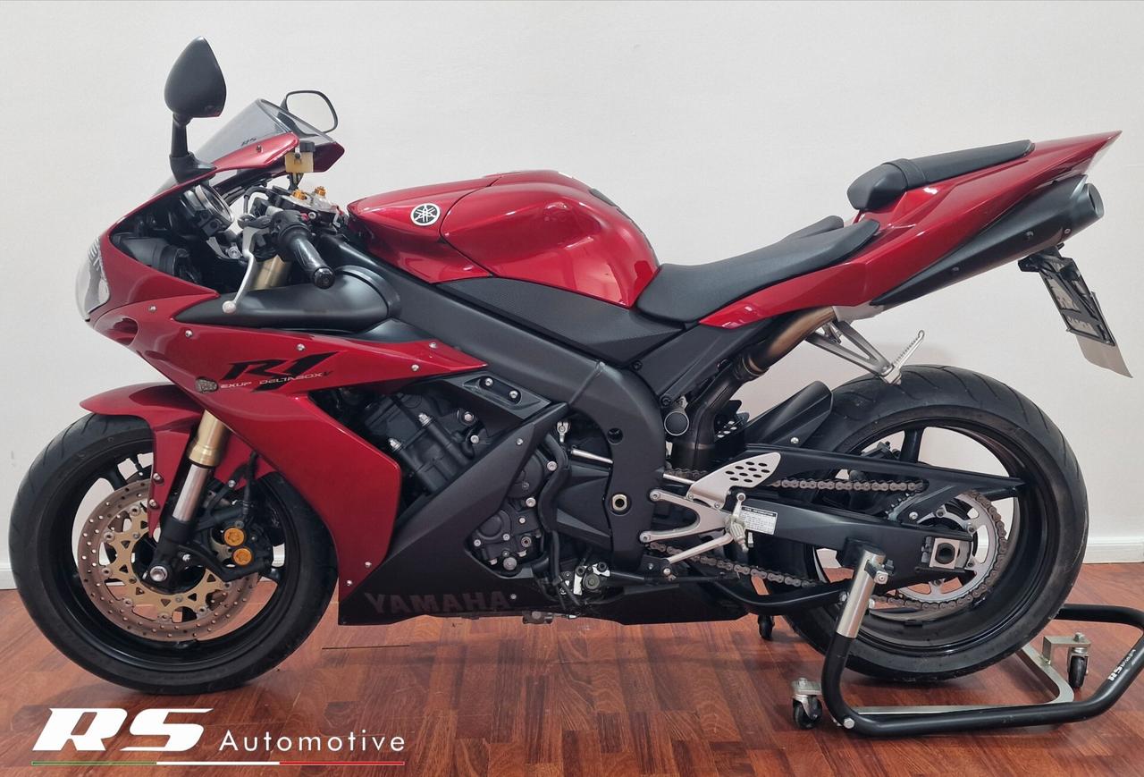 Yamaha YZF R1