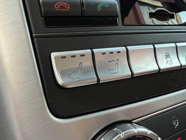 MERCEDES-BENZ SLK 200 CGI Premium AMG