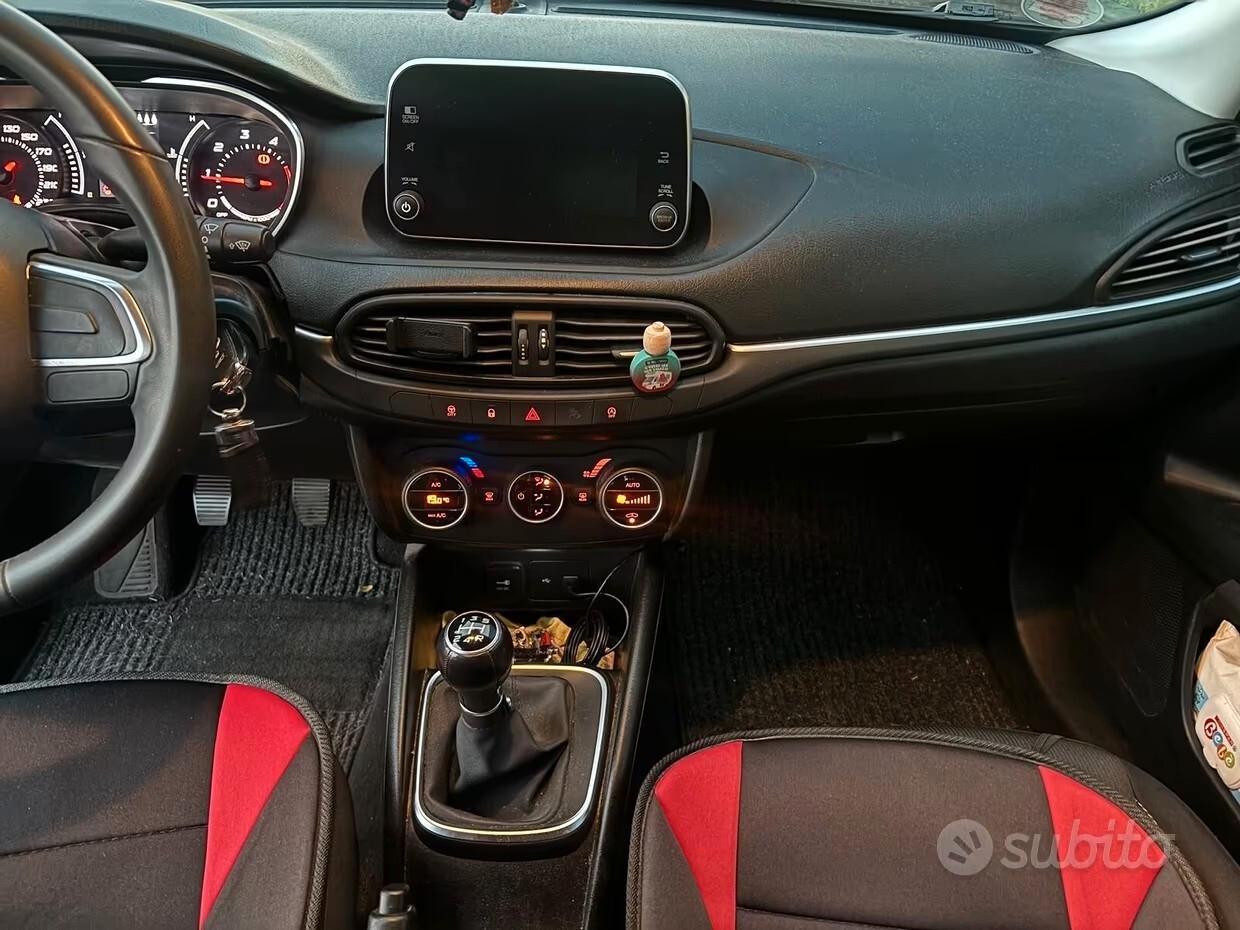 Fiat Tipo 1.3 Mjt S&S SW Easy