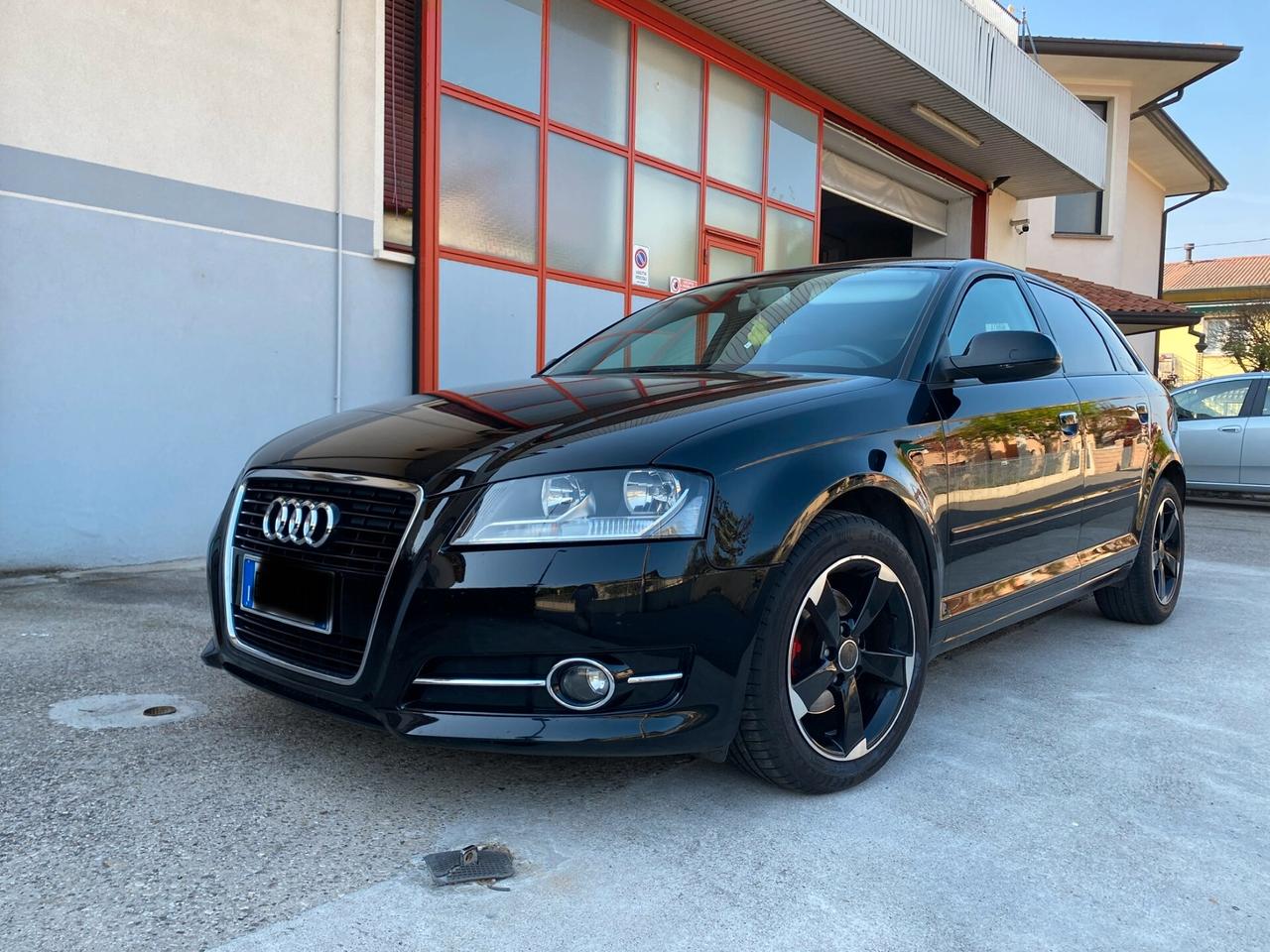 Audi A3 SPB 1.6 TDI 90 CV CR F.AP Ambition - OK NEOPATENTATI