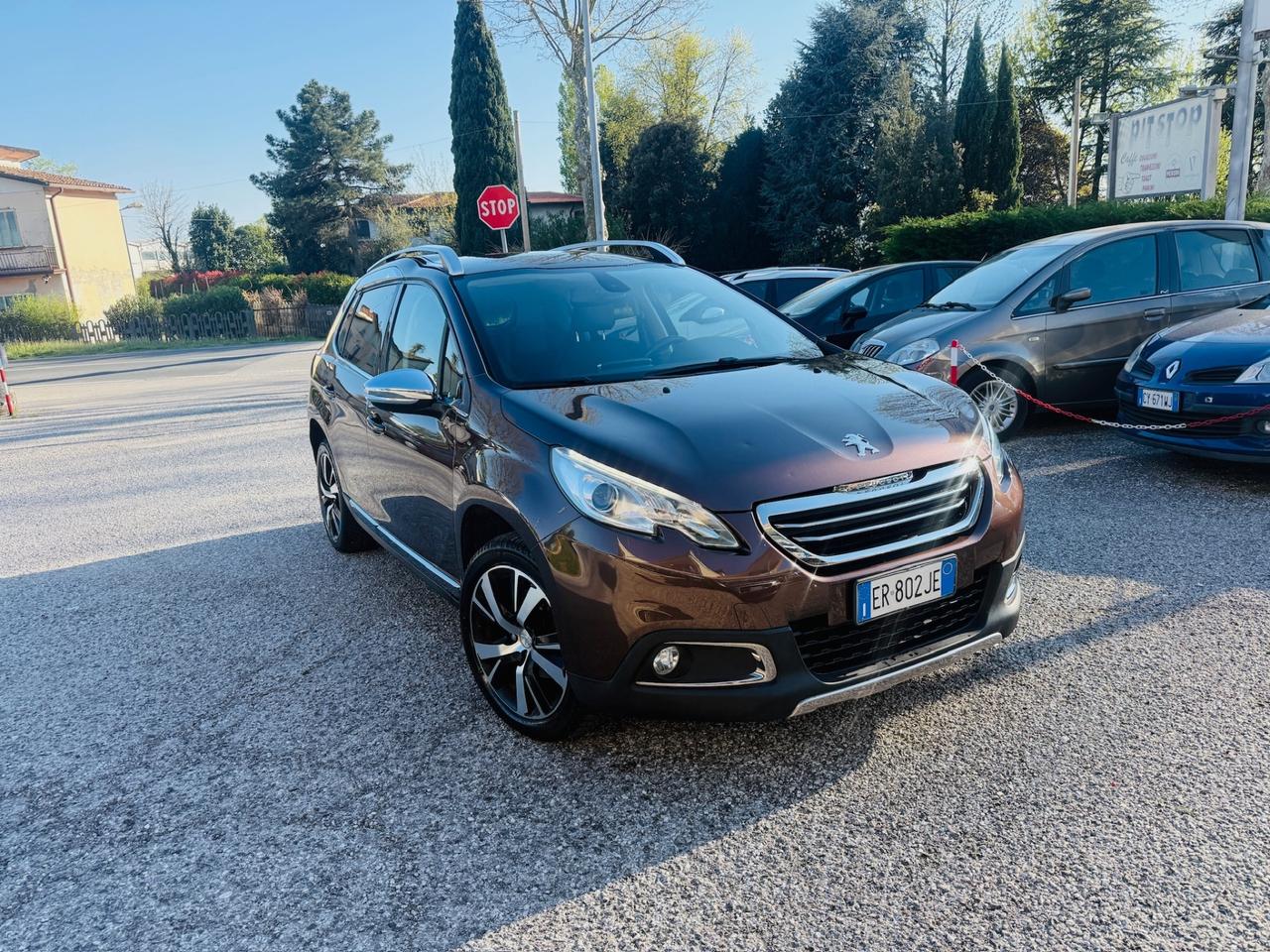Peugeot 2008 1.6 e-HDi 115 CV Stop&Start Allure