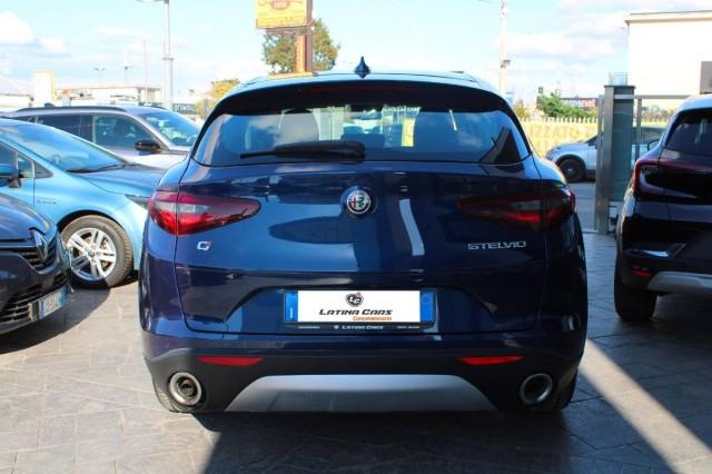 Alfa Romeo Stelvio 2.2 t Business Q4 190cv con Navigatore e CarPlay