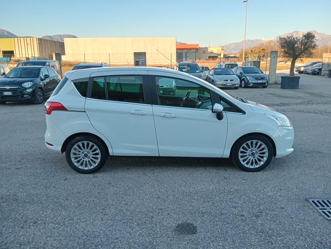 Ford B-Max 1.0 100 CV Titanium UNIPROPRIETARIO OK NEOPATENTATI