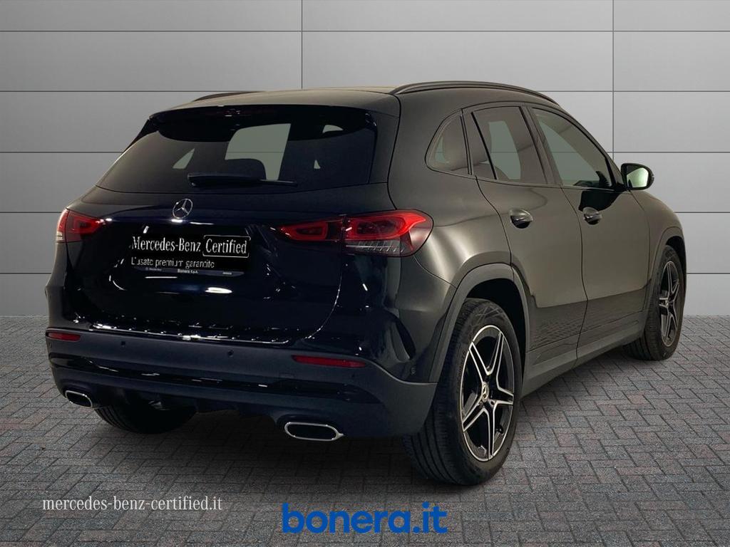 Mercedes GLA 200 200 D Premium 8G-DCT