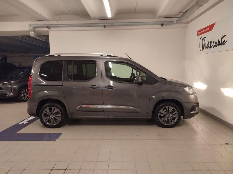 Toyota Proace City Verso 1.5D 130 CV S&S Short D A/T Luxury