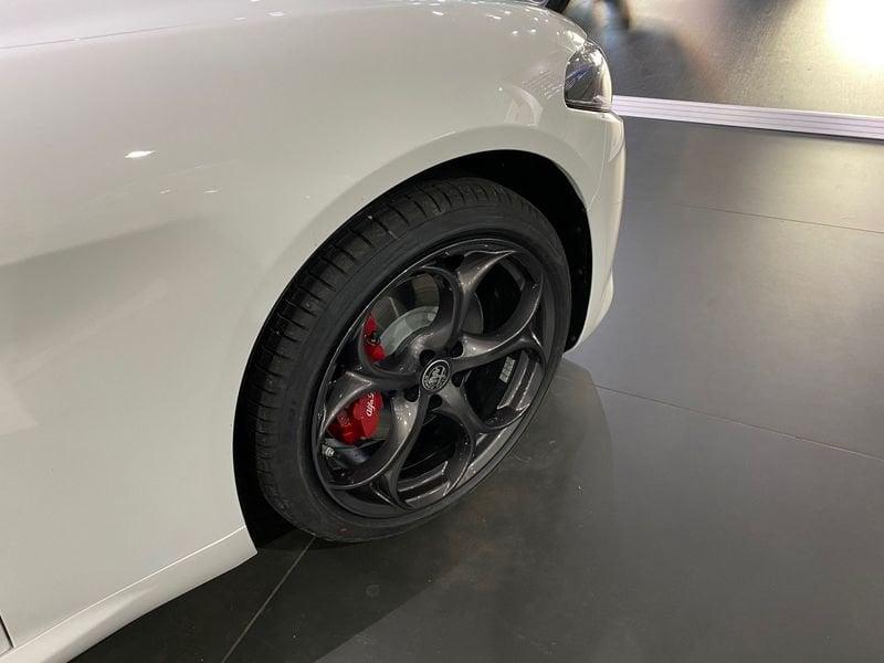 Alfa Romeo Giulia 2.2 Turbodiesel 210 CV AT8 AWD Q4 Tributo Italiano
