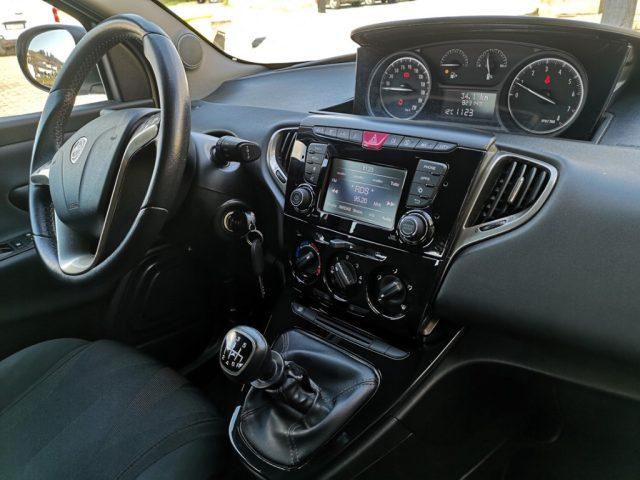 LANCIA Ypsilon 1.0 FireFly 5 porte S&S Hybrid Ecochic Gold