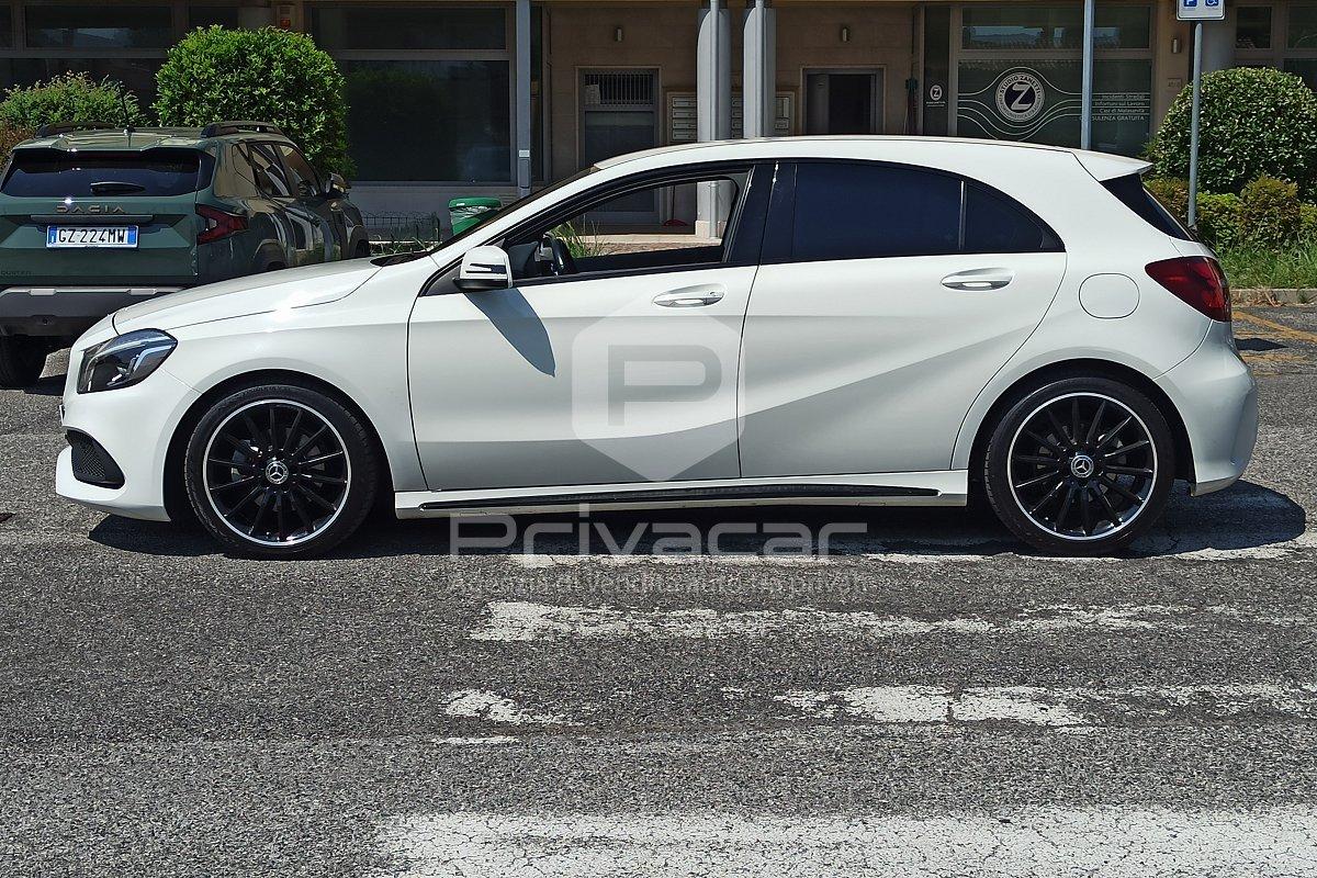 MERCEDES A 200 d Automatic Premium