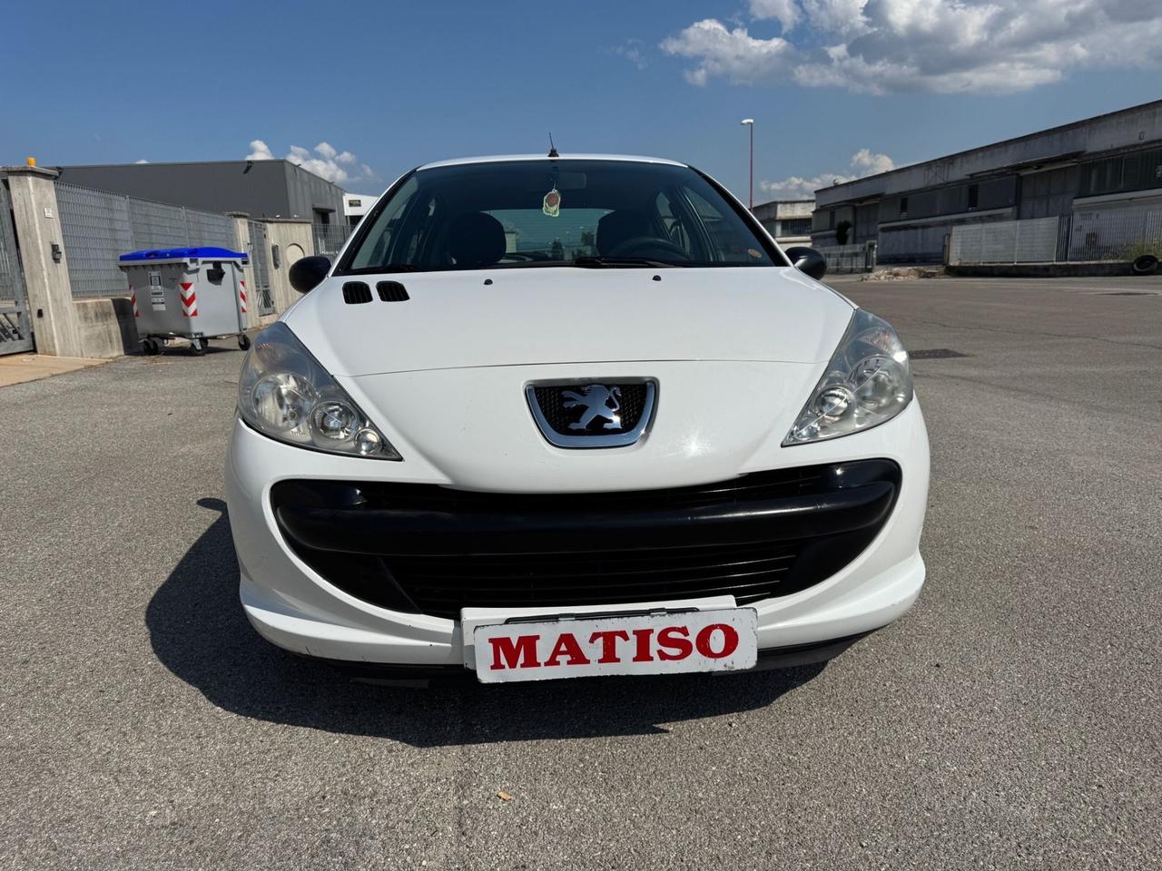 Peugeot 206 1.1 benzina. CON GARANZIA.