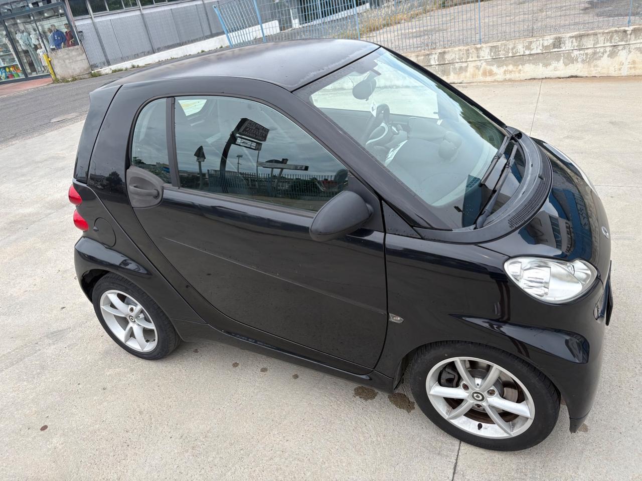 Smart ForTwo 1000 52 kW coupé pure