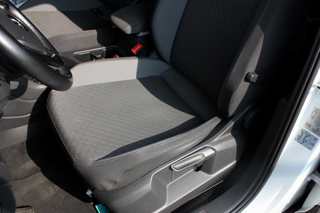 Volkswagen Tiguan 2.0 TDI SCR DSG Business VIRTUAL COCKPIT NAVY