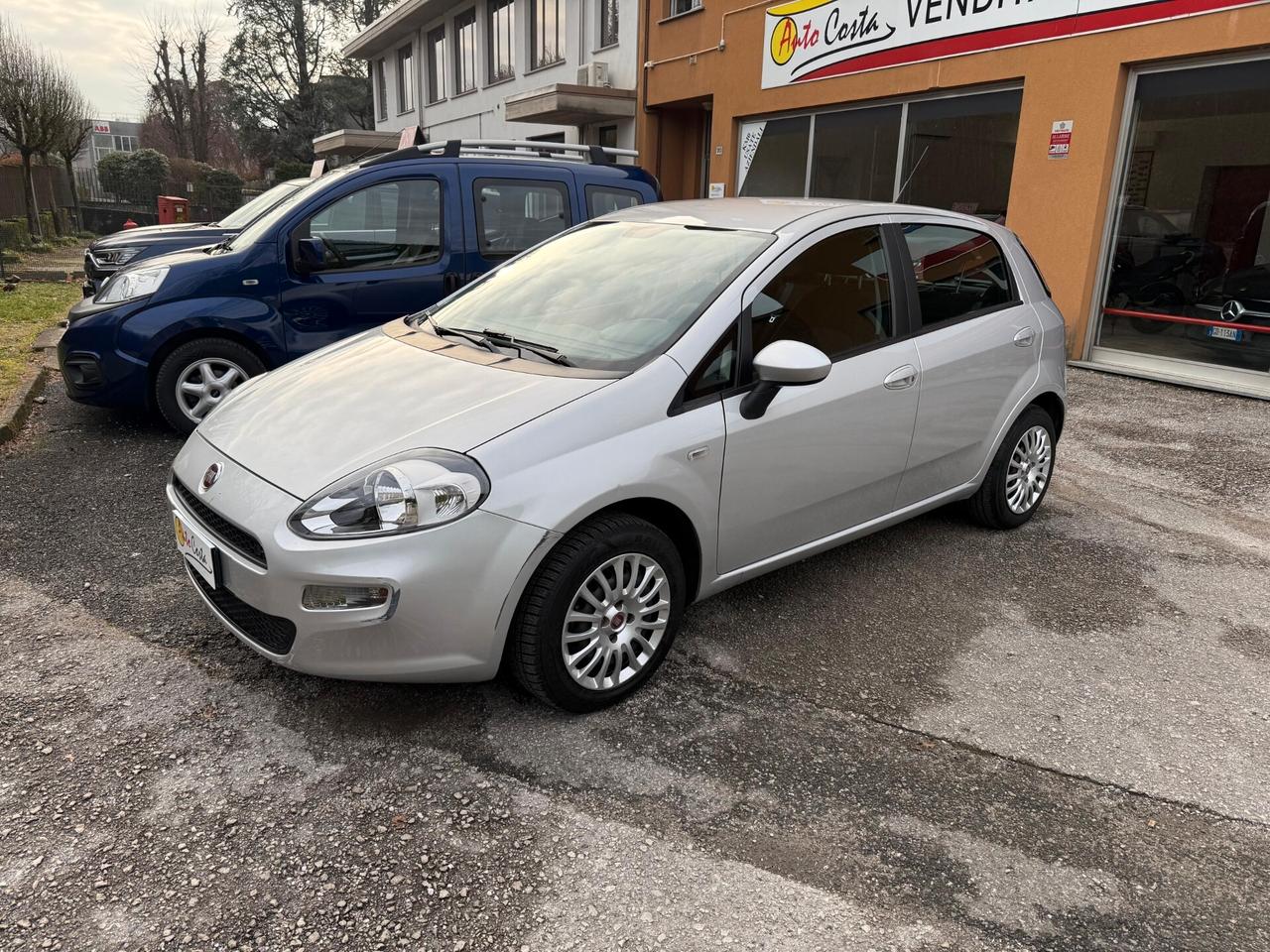 Fiat Punto 1.4 S&S 8V Dualogic 5 porte Lounge