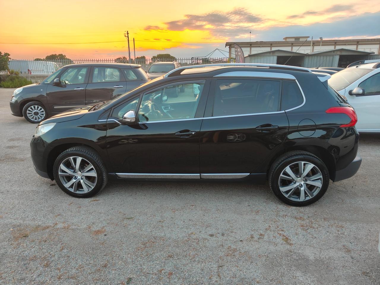 Peugeot 2008 1.6 e-HDi 92 CV Stop&Start Allure