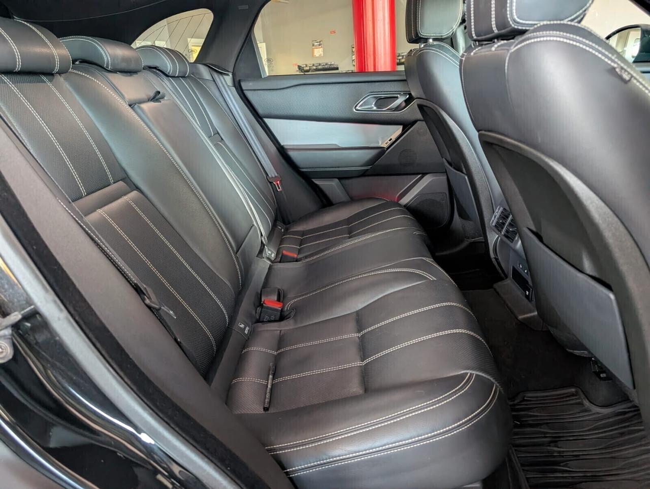 Land Rover Range Velar 2.0D I4 240 CV HSE