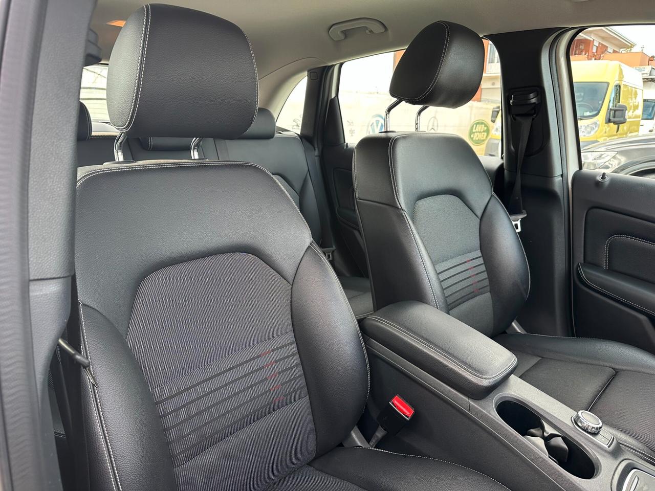 Mercedes-Benz B 180 SPORT*AUT*NAVI*KAMERA*KEY*BLUETOOTH*F1*MULTILED*