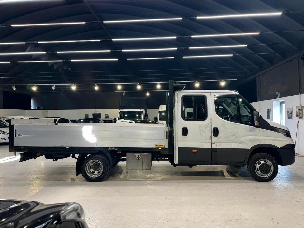 IVECO DOPPIA CABINA