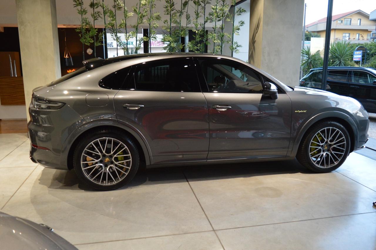 Porsche Cayenne Coupé 3.0 V6 E-Hybrid