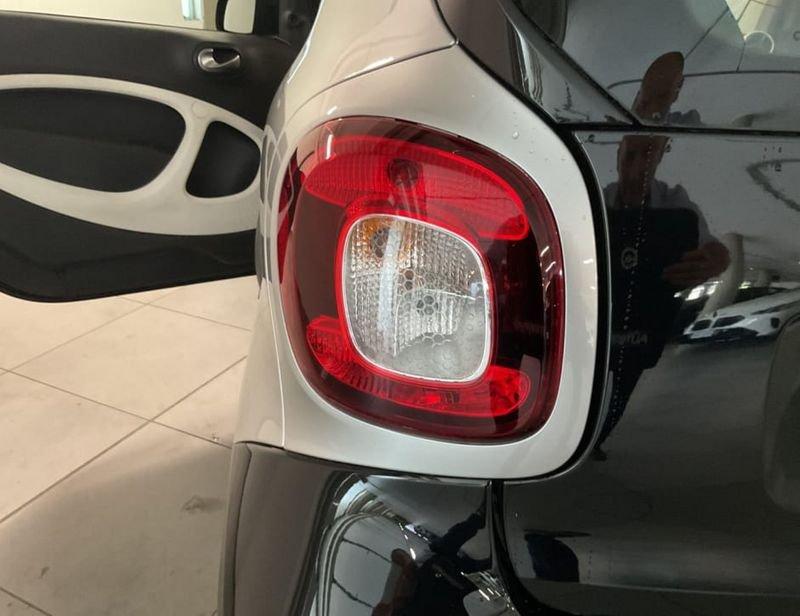 smart fortwo 1.0 PASSION 71CV TWINAMIC
