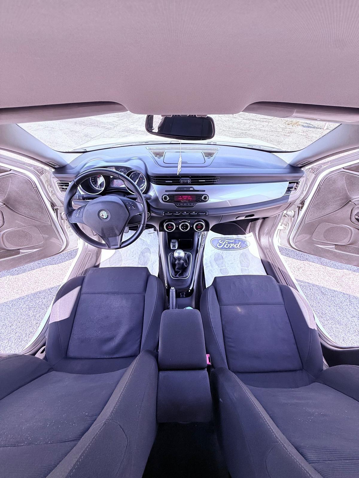 Alfa Romeo Giulietta 1.6 JTDm-2 105 CV Ok neopatentati