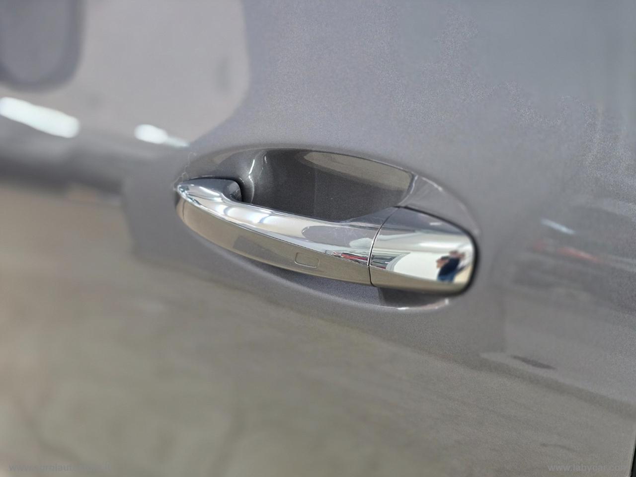 MERCEDES-BENZ GLA 220 d Automatic Premium