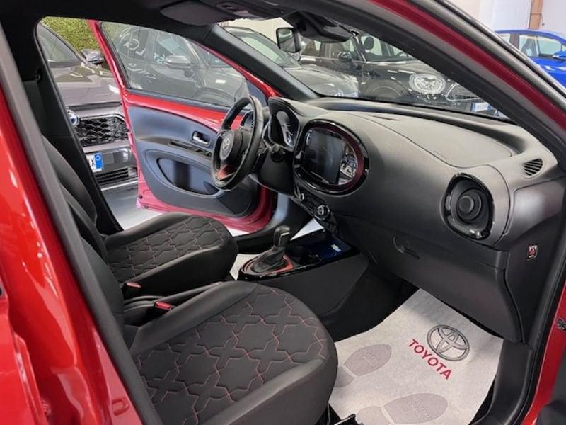 Toyota Aygo X 1.0B (72 CV) Lounge S-CVT
