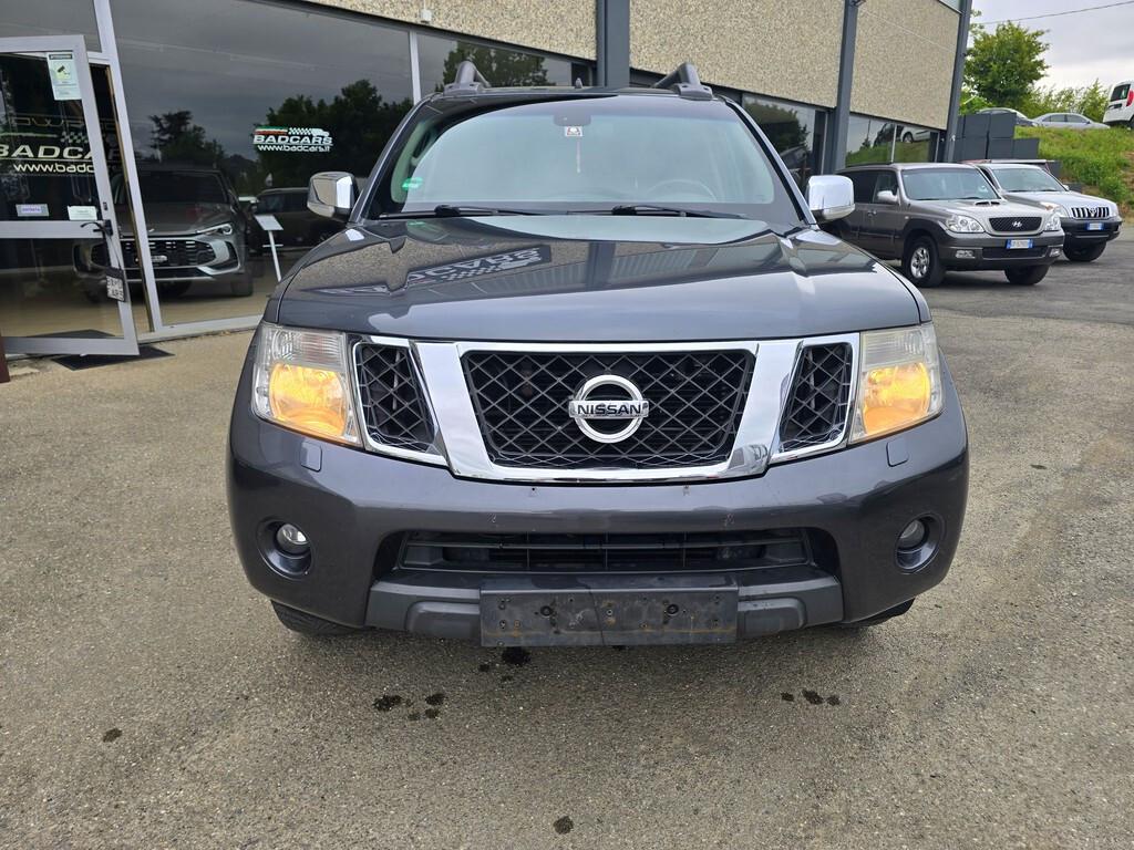 Nissan Navara 3.0 V6 DCI 231CV "LE" CON PREZZO REALE!